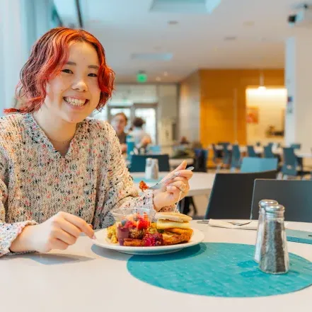 Joan Kobayashi ’26 tries plant-based breakfast foods in Cutter-Ziskind